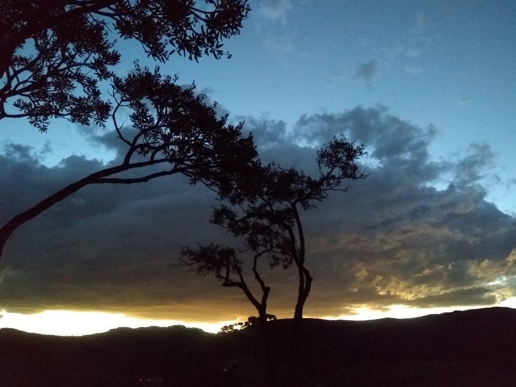 賓館 Chale Da Montanha Sao Thome Letras *